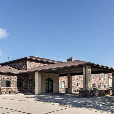 Quality Suites Near West Acres Fargo Exterior foto